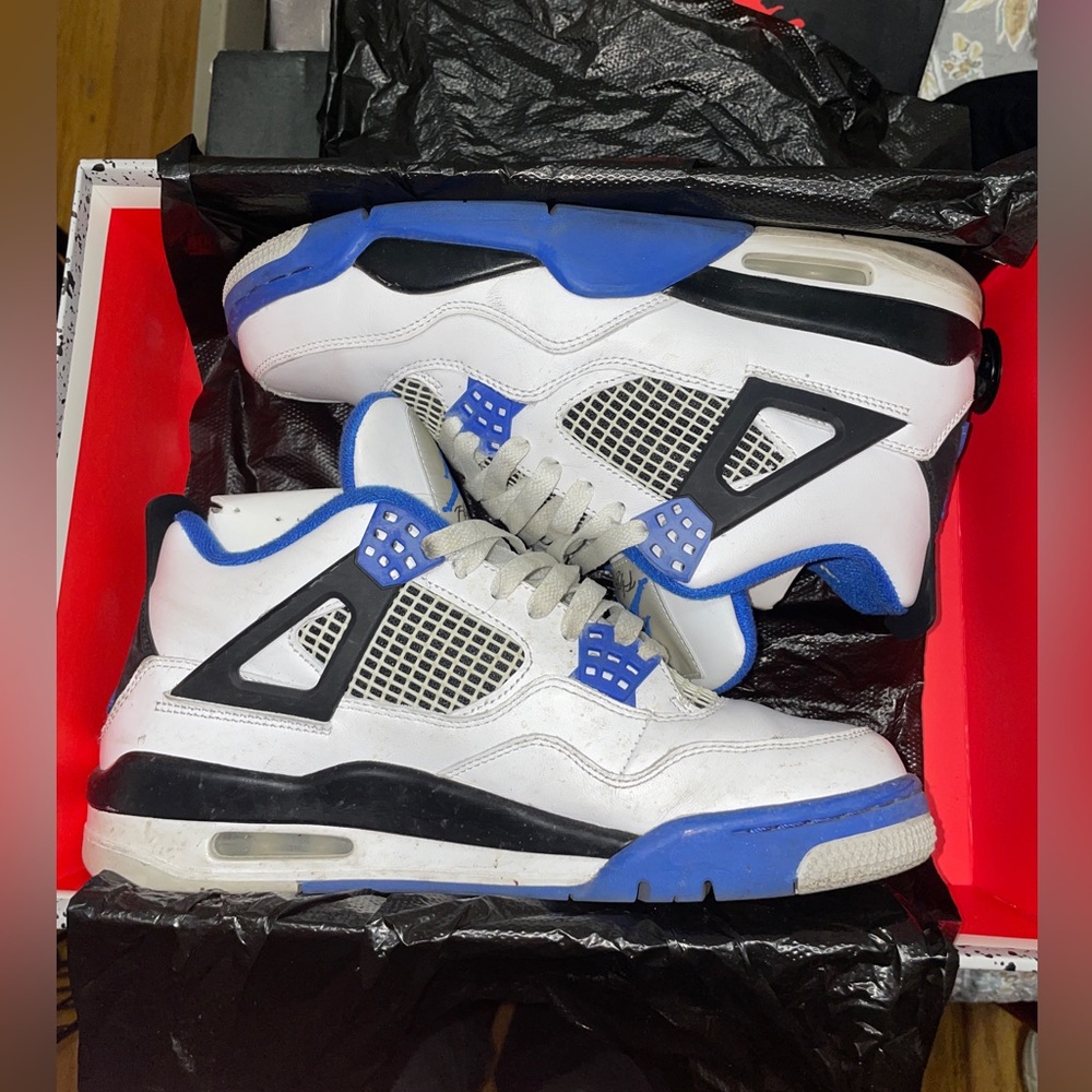 Air Jordan 4 retro